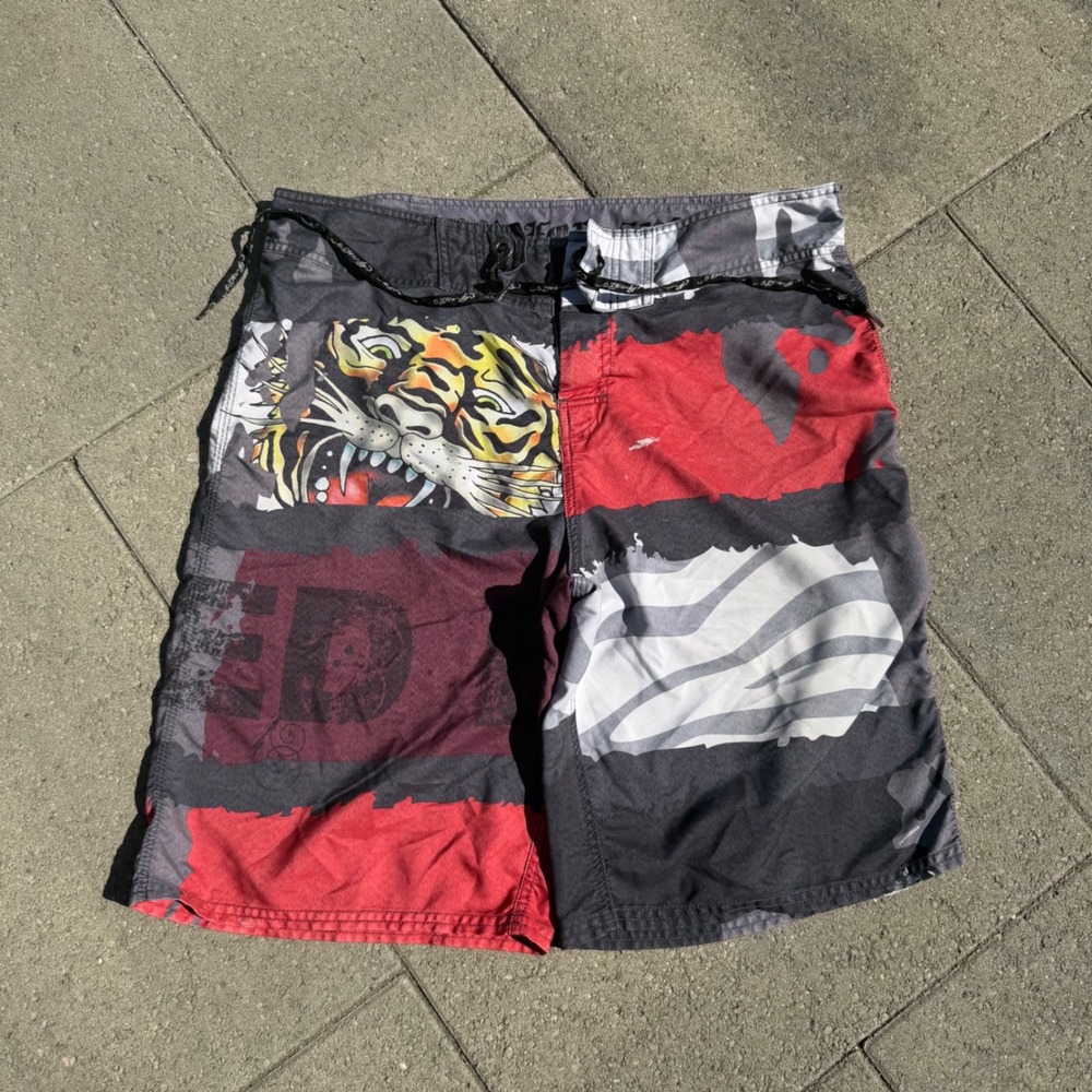 Ed Hardy Mens Tiger Patchwork Board Shorts Swim Trunks Red Black Grey Size 34